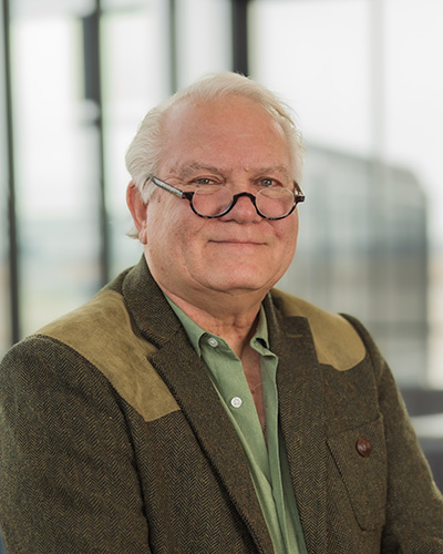 Kelly-Elder Head shot of Kelly Elder